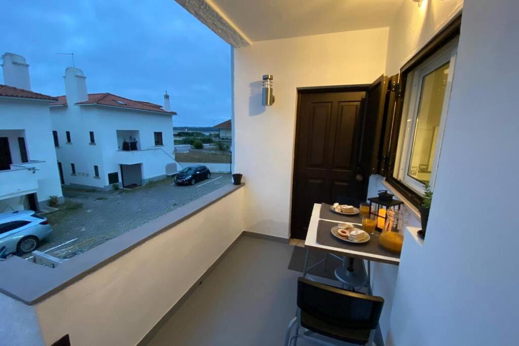 Blue Lagoon - Condominio Fechado Lagoa De Obidos Foz do Arelho Zewnętrze zdjęcie